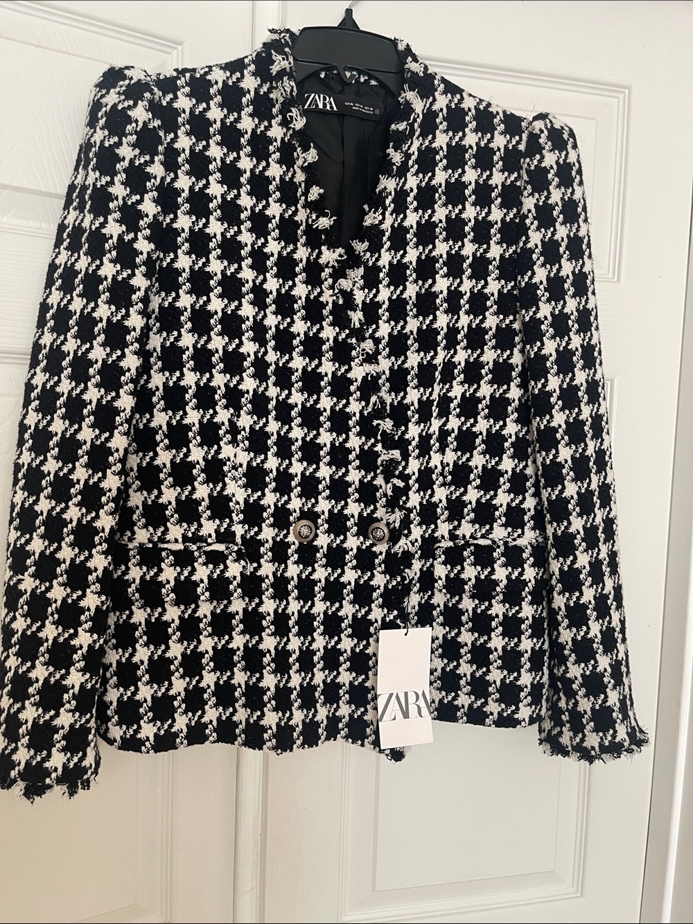 ZARA Black & White Houndstooth Tweed Blazer